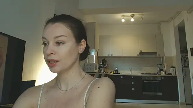 IreneBlue  online show from 04/02/26, 06:53