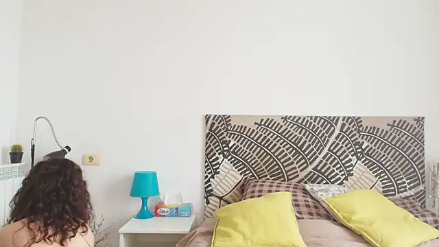 IreneBlue  online show from 04/21/26, 06:42