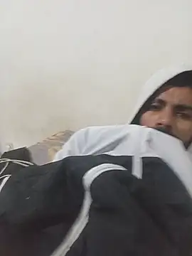 JoniGarat77 online show from 06/29/26, 05:03