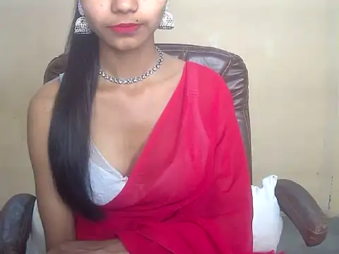 Snapshot of QueenOfDesire01 chatting on 03/22/26, 04:52 QueenOfDesire01 online show from 03/22/26, 04:52