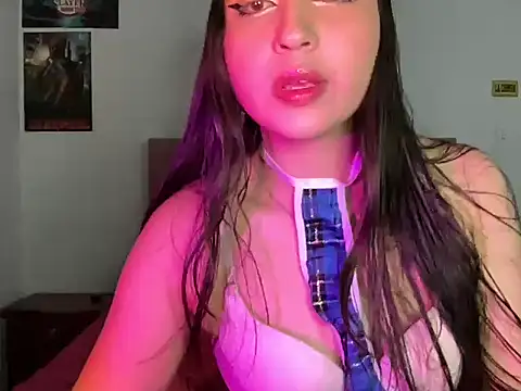 sakuraluna  online show from 03/22/26, 10:11