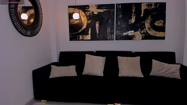 ArianaNova online show from 07/10/26, 02:22
