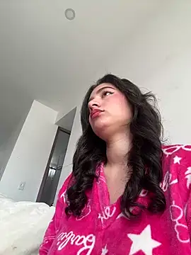KittyFeet1 online show from 05/06/26, 06:23
