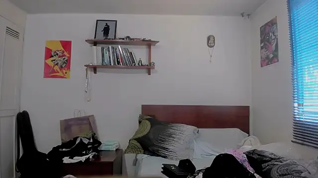 KittyFeet1 online show from 03/25/26, 06:40