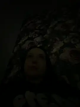 MiaBrrr999 online show from 04/05/26, 12:39