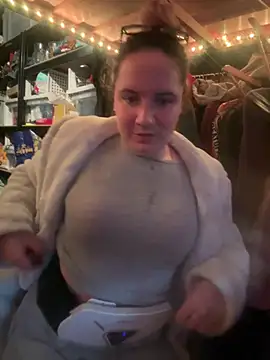 curvyneon online show from 04/03/26, 02:12