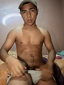 Snapshot of CruzZapata chatting on 03/26/26, 01:31 CruzZapata online show from 03/26/26, 01:31