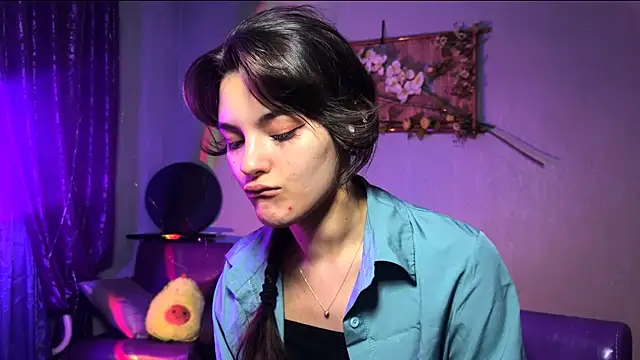 Snapshot of CareyDevan chatting on 04/08/26, 02:07 CareyDevan online show from 04/08/26, 02:07