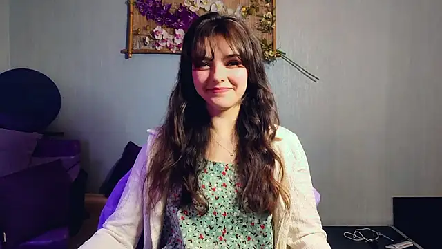 Snapshot of CareyDevan chatting on 03/17/26, 01:14 CareyDevan online show from 03/17/26, 01:14