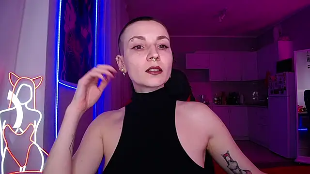 Hope Foxter online show from 04/18/26, 08:53