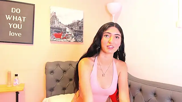 Valeria noir online show from 03/23/26, 12:27