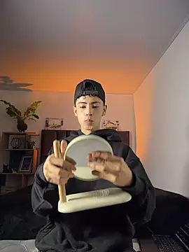 Snapshot of SebastianReed_ chatting on 04/03/26, 02:07 SebastianReed online show from 04/03/26, 02:07