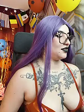 Snapshot of LilithDark666 chatting on 07/07/26, 01:14 LilithDark666 online show from 07/07/26, 01:14