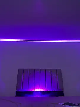 ApoloGray   online show from 04/13/26, 08:13