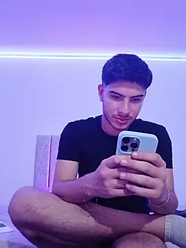 ApoloGray   online show from 04/14/26, 08:03