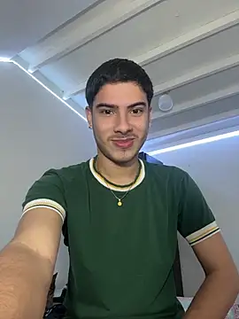 ApoloGray   online show from 05/21/26, 08:50