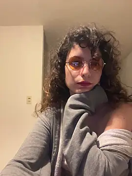 conejita000 online show from 03/25/26, 02:01