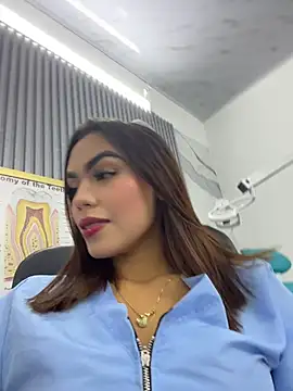 Snapshot of daniela-sexy chatting on 07/16/26, 01:52 daniela-sexy online show from 07/16/26, 01:52