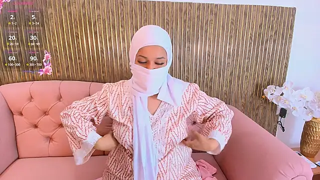 Aminaa Kaarim online show from 03/16/26, 06:32