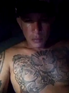 Luizz71 online show from 04/18/26, 01:30