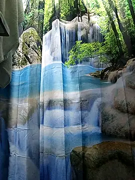 Snapshot of Erenk_and_Levy chatting on 04/07/26, 06:54 Erenk and Levy online show from 04/07/26, 06:54