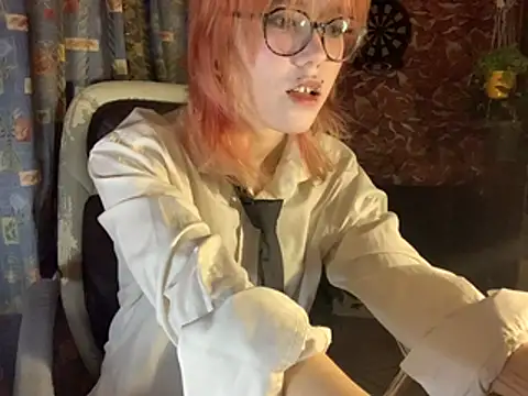 whiny emo boi online show from 04/11/26, 07:17