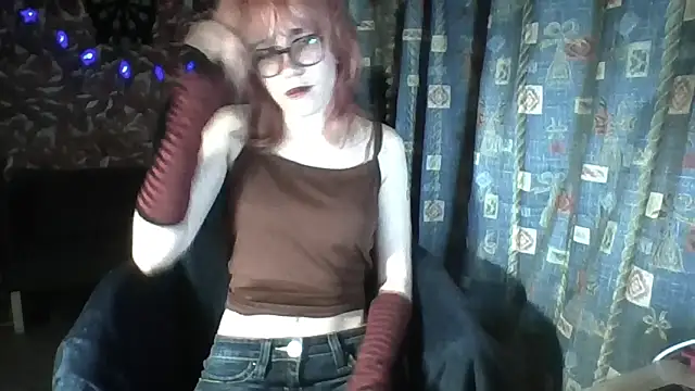 whiny emo boi online show from 04/05/26, 08:15