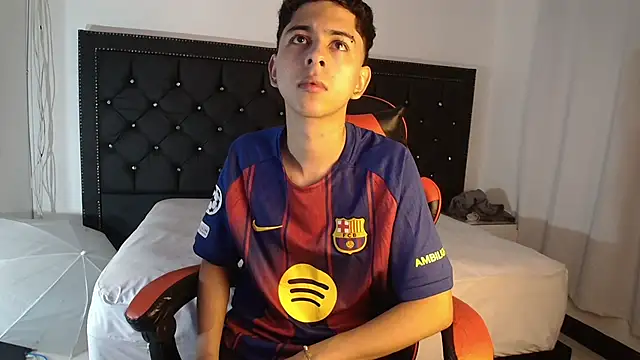 NohaDrake online show from 03/20/26, 04:02