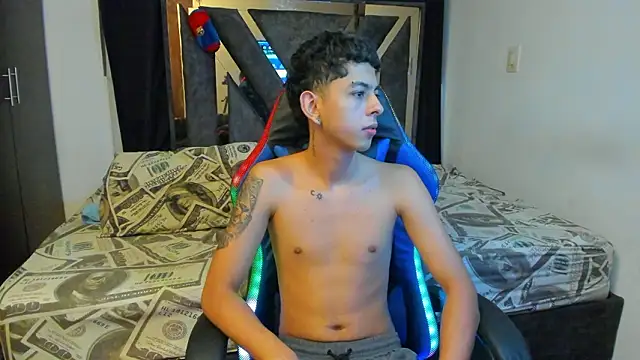 NohaDrake online show from 03/17/26, 04:04