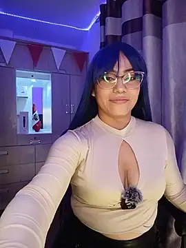 Snapshot of PiscisGirl chatting on 07/25/26, 05:37 PiscisGirl online show from 07/25/26, 05:37