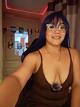 Snapshot of PiscisGirl chatting on 07/06/26, 05:36 PiscisGirl online show from 07/06/26, 05:36
