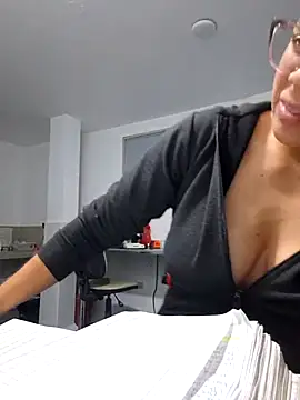 Snapshot of Aila_Phone chatting on 07/09/26, 04:57 Aila Phone online show from 07/09/26, 04:57