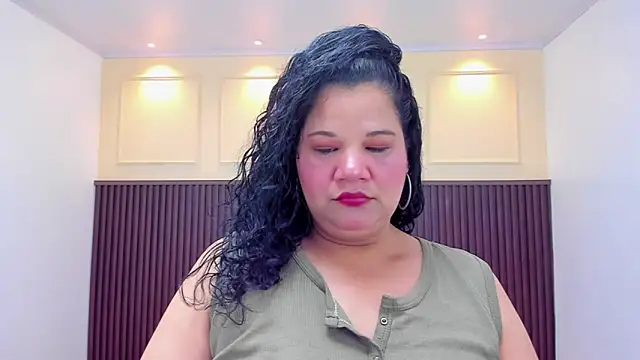 MAYTE1096 online show from 04/22/26, 07:42