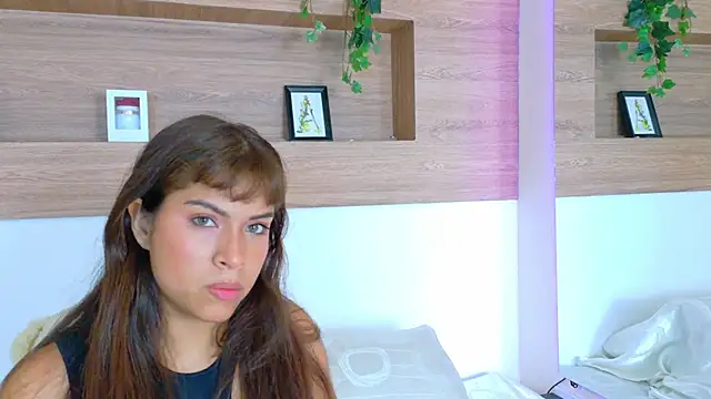 HelenaFoumier online show from 03/29/26, 03:57