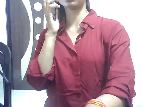 Snapshot of Sonam1186 chatting on 04/21/26, 06:42 Sonam1186 online show from 04/21/26, 06:42