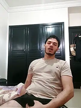 Thewildaliii0 online show from 04/18/26, 01:24