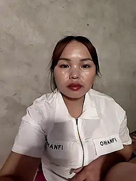 Snapshot of Mina_xYx chatting on 04/16/26, 02:07 Mina xYx online show from 04/16/26, 02:07