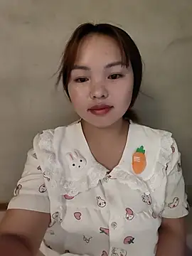 Snapshot of Mina_xYx chatting on 05/16/26, 10:47 Mina xYx online show from 05/16/26, 10:47