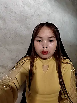 Snapshot of Mina_xYx chatting on 04/18/26, 01:30 Mina xYx online show from 04/18/26, 01:30