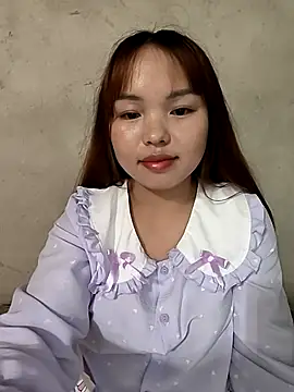 Snapshot of Mina_xYx chatting on 05/03/26, 03:37 Mina xYx online show from 05/03/26, 03:37