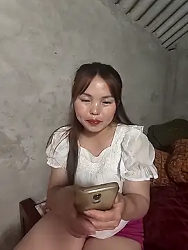 Snapshot of Mina_xYx chatting on 03/20/26, 03:46 Mina xYx online show from 03/20/26, 03:46