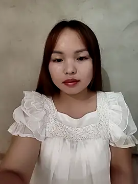 Snapshot of Mina_xYx chatting on 04/29/26, 02:54 Mina xYx online show from 04/29/26, 02:54