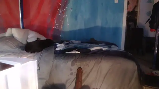 punkyslut69 online show from 04/16/26, 03:35