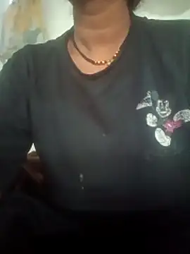 Mona ji32 online show from 03/26/26, 01:04