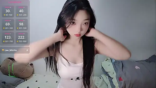 Snapshot of oblakitty_ chatting on 04/02/26, 01:02 oblakitty online show from 04/02/26, 01:02