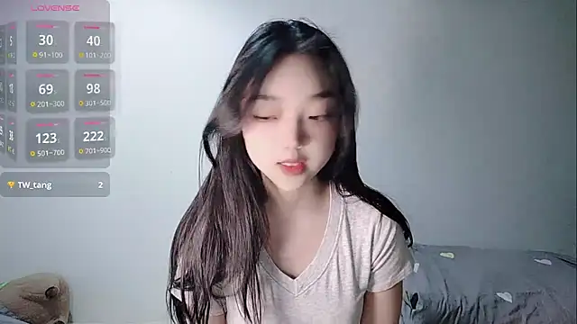 Snapshot of oblakitty_ chatting on 03/19/26, 11:05 oblakitty online show from 03/19/26, 11:05