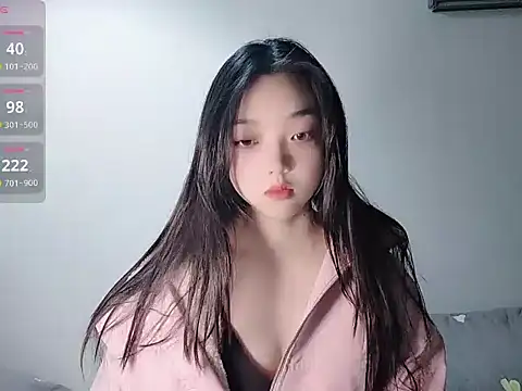 Snapshot of oblakitty_ chatting on 03/16/26, 11:18 oblakitty online show from 03/16/26, 11:18