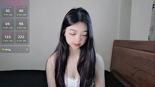 Snapshot of oblakitty_ chatting on 04/04/26, 01:01 oblakitty online show from 04/04/26, 01:01