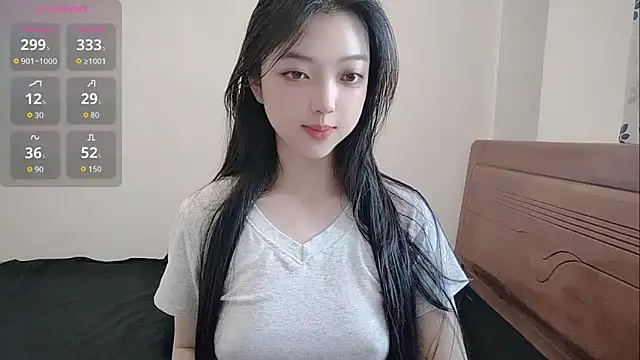 oblakitty  online show from 05/05/26, 12:46