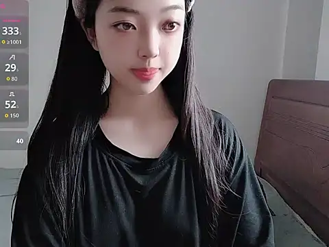 Snapshot of oblakitty_ chatting on 07/04/26, 12:39 oblakitty online show from 07/04/26, 12:39